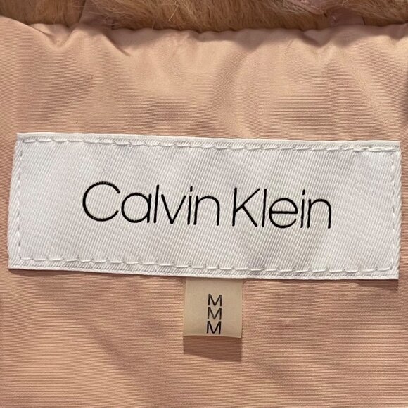 NWOT Calvin Klein Womens Quilted Puffer Vest Pink Faux Fur Collar Size M NEW - Picture 3 of 8